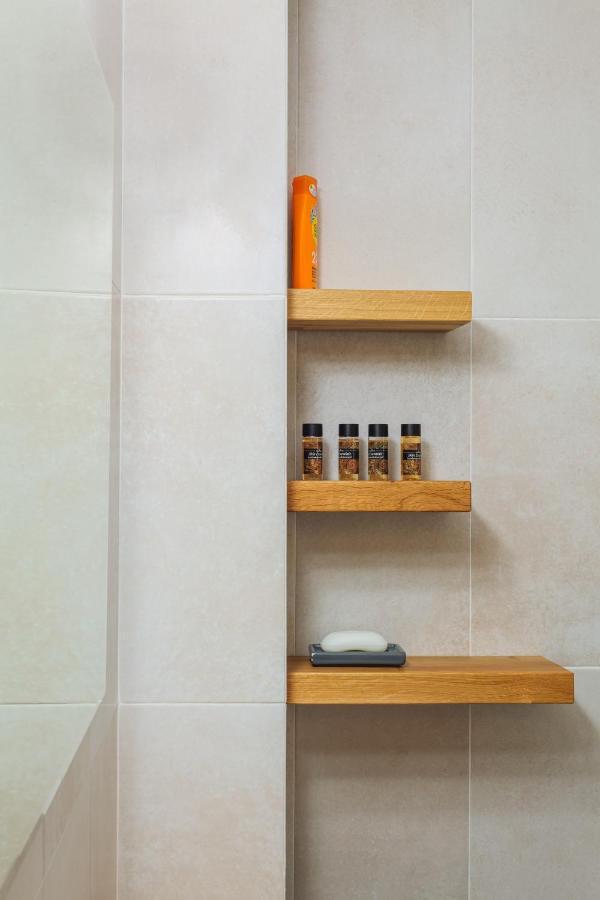 Upscale Modern Escape In The Historic Center Apartment Kalamata Luaran gambar